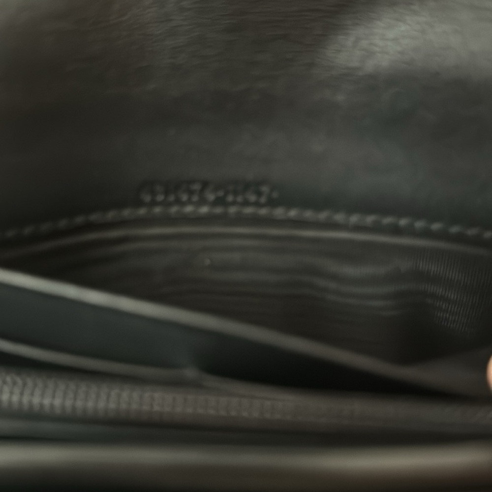 Gucci black peony pearl-studded wallet - Picture 10 of 10